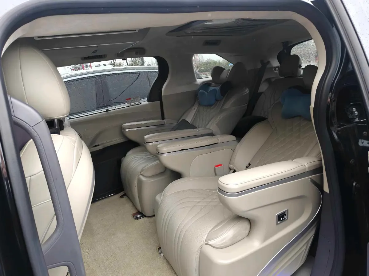 2021 Toyota Sienna 2.5L 192HP L4 E-CVT Hybrid,autocango,china used car exporter,china ev exporter,chinese used car exporter,chinese used ev exporter