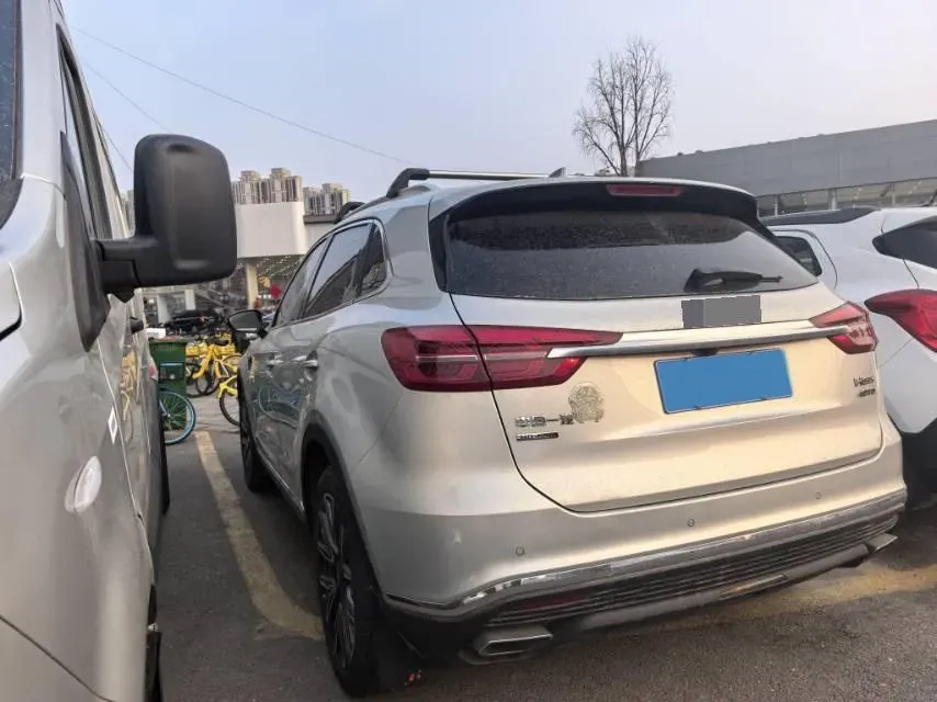 2022 HongQi HS5 2.0T 224HP L4 6AT,autocango,china used car exporter,china ev exporter,chinese used car exporter,chinese used ev exporter