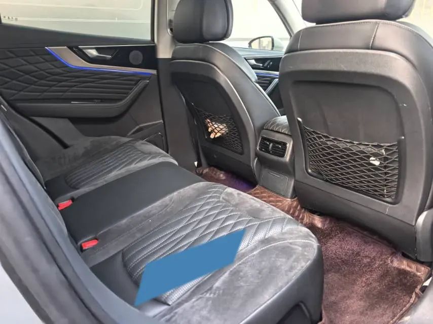 2022 HongQi HS5 2.0T 224HP L4 6AT,autocango,china used car exporter,china ev exporter,chinese used car exporter,chinese used ev exporter