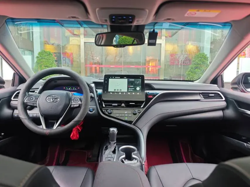 2021 Toyota Camry 2.5L 209HP L4 8AT,autocango,china used car exporter,china ev exporter,chinese used car exporter,chinese used ev exporter