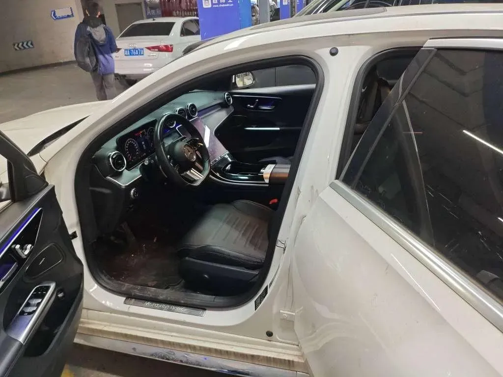 2022 Mercedes-Benz C Class 1.5T 170HP L4 9AT,autocango,china used car exporter,china ev exporter,chinese used car exporter,chinese used ev exporter