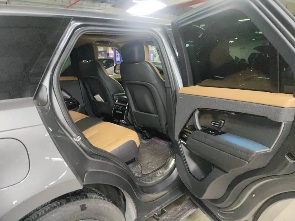 2024 Land Rover Range Rover Sport 3.0T 400HP L6 8AT,autocango,china used car exporter,china ev exporter,chinese used car exporter,chinese used ev exporter
