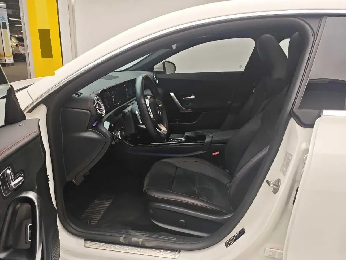 2020 Mercedes-Benz CLA Class 1.3T 163HP L4 7DCT,autocango,china used car exporter,china ev exporter,chinese used car exporter,chinese used ev exporter