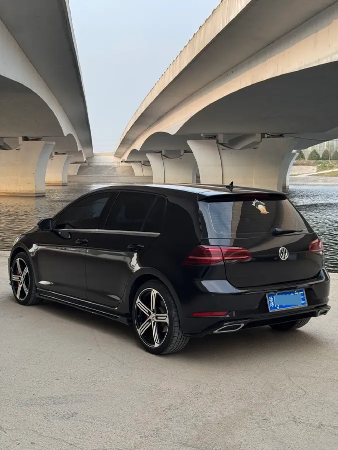 2020 Volkswagen Golf 1.4T 150HP L4 7DCT,autocango,china used car exporter,china ev exporter,chinese used car exporter,chinese used ev exporter