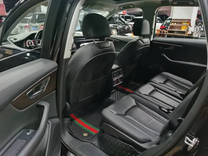 2022 Volkswagen Touareg 3.0T 340HP V6 8AT,autocango,china used car exporter,china ev exporter,chinese used car exporter,chinese used ev exporter