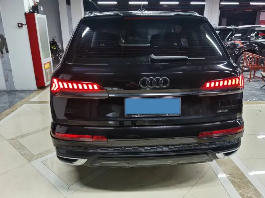 2022 Volkswagen Touareg 3.0T 340HP V6 8AT,autocango,china used car exporter,china ev exporter,chinese used car exporter,chinese used ev exporter