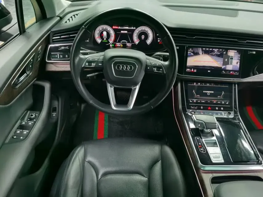 2022 Volkswagen Touareg 3.0T 340HP V6 8AT,autocango,china used car exporter,china ev exporter,chinese used car exporter,chinese used ev exporter