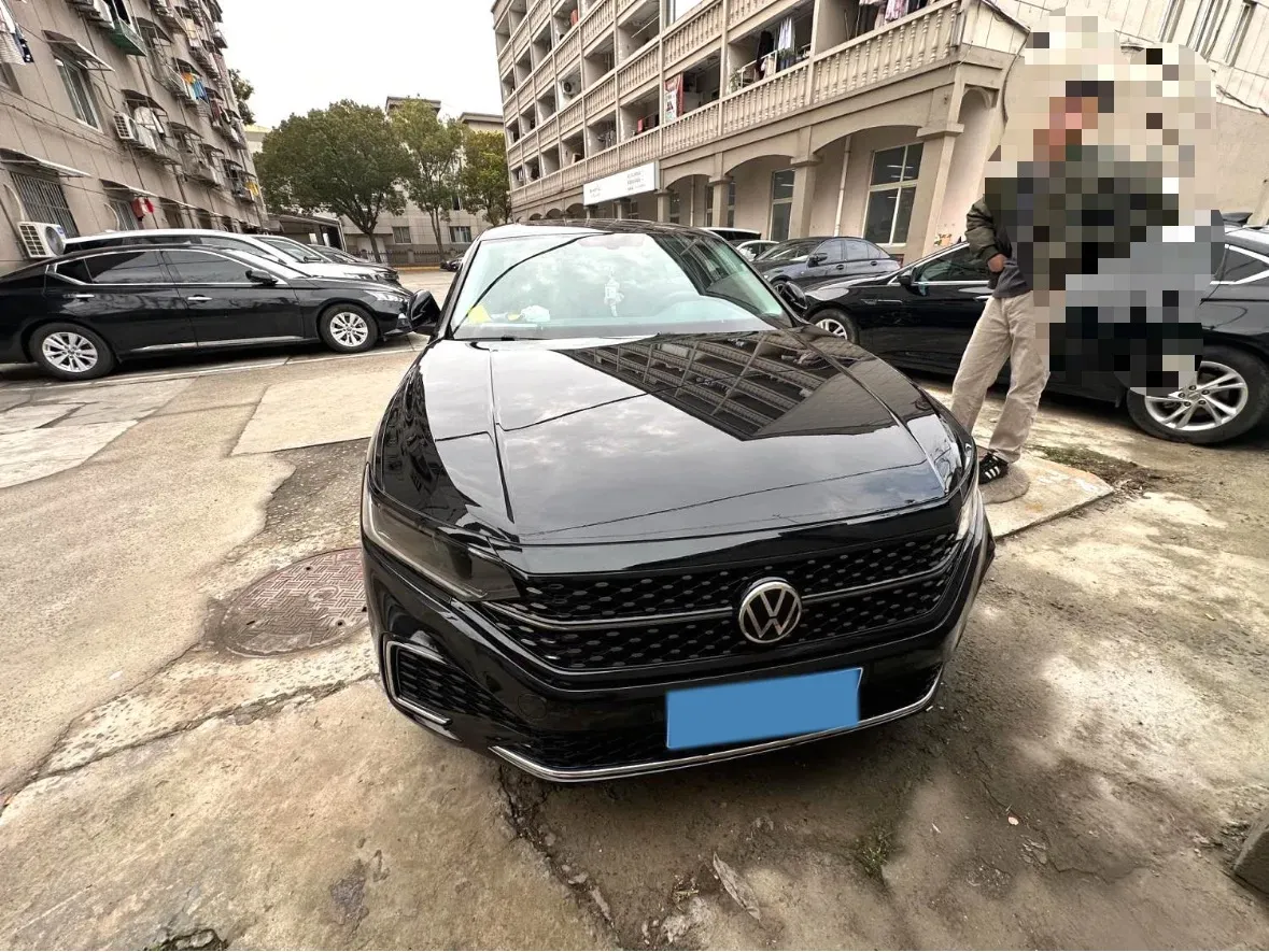 2024 Volkswagen Passat 2.0T 186HP L4 7DCT,autocango,china used car exporter,china ev exporter,chinese used car exporter,chinese used ev exporter