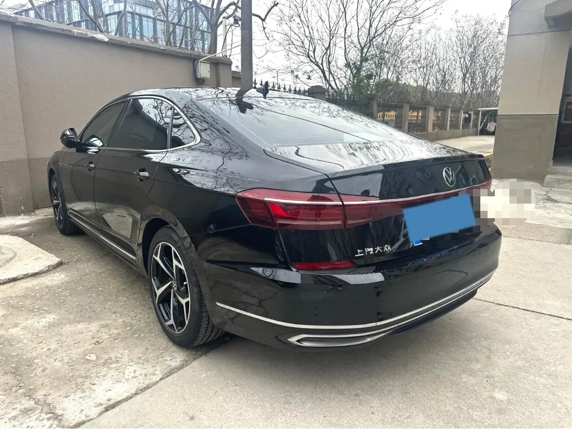 2024 Volkswagen Passat 2.0T 186HP L4 7DCT,autocango,china used car exporter,china ev exporter,chinese used car exporter,chinese used ev exporter