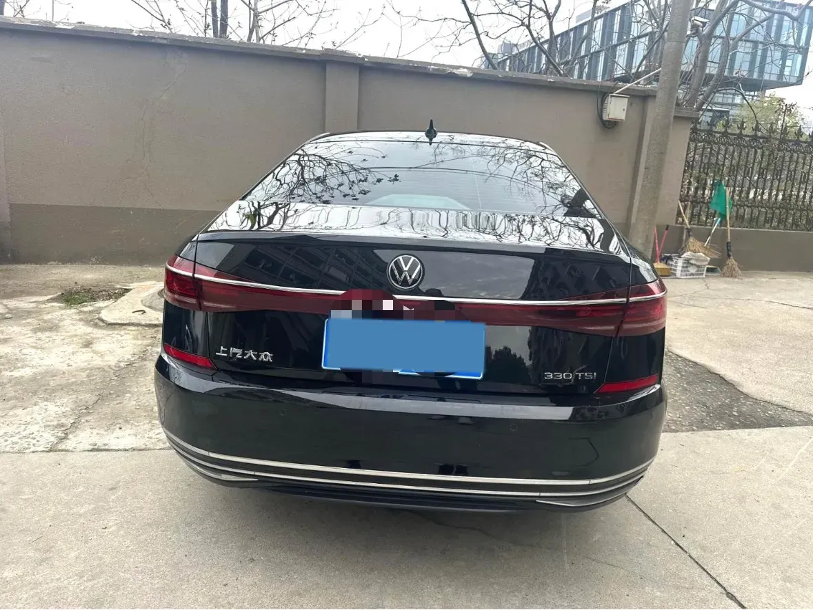 2024 Volkswagen Passat 2.0T 186HP L4 7DCT,autocango,china used car exporter,china ev exporter,chinese used car exporter,chinese used ev exporter