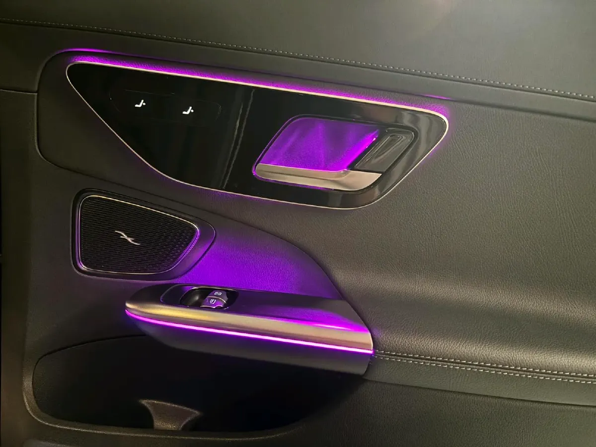 2023 Mercedes-Benz C Class 1.5T 204HP L4 9AT,autocango,china used car exporter,china ev exporter,chinese used car exporter,chinese used ev exporter