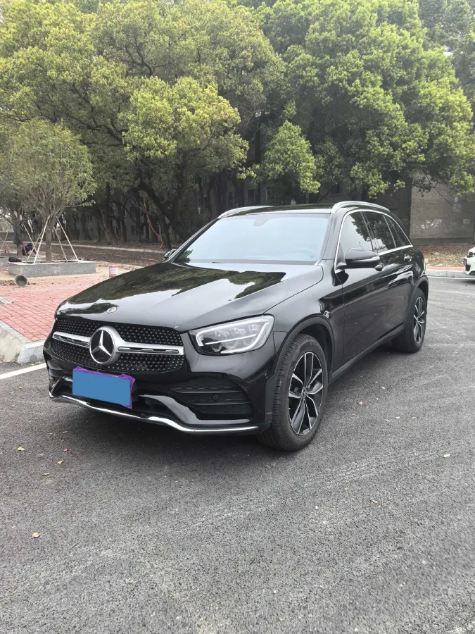 2022 Mercedes-Benz GLC Class 2.0T 197HP L4 9AT,autocango,china used car exporter,china ev exporter,chinese used car exporter,chinese used ev exporter