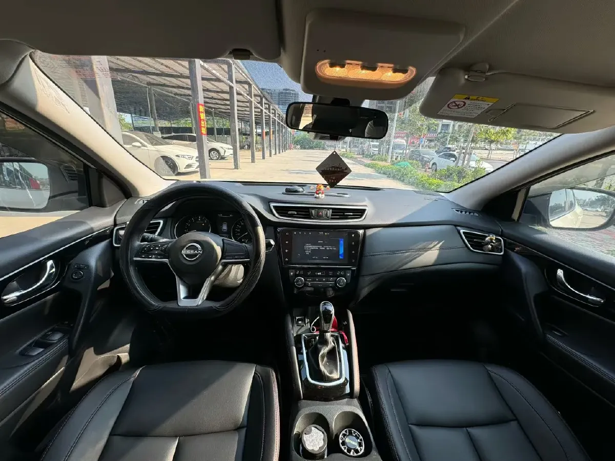 2023 Nissan Qashqai 2.0L 151HP L4 CVT,autocango,china used car exporter,china ev exporter,chinese used car exporter,chinese used ev exporter