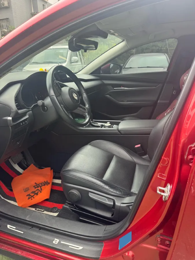 2020 Mazda 3 Axela 1.5L 117HP L4 6AT,autocango,china used car exporter,china ev exporter,chinese used car exporter,chinese used ev exporter