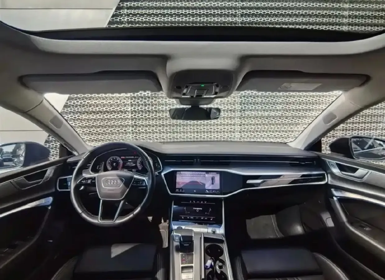 2024 Audi A7 2.0T 265HP L4 7DCT,autocango,china used car exporter,china ev exporter,chinese used car exporter,chinese used ev exporter