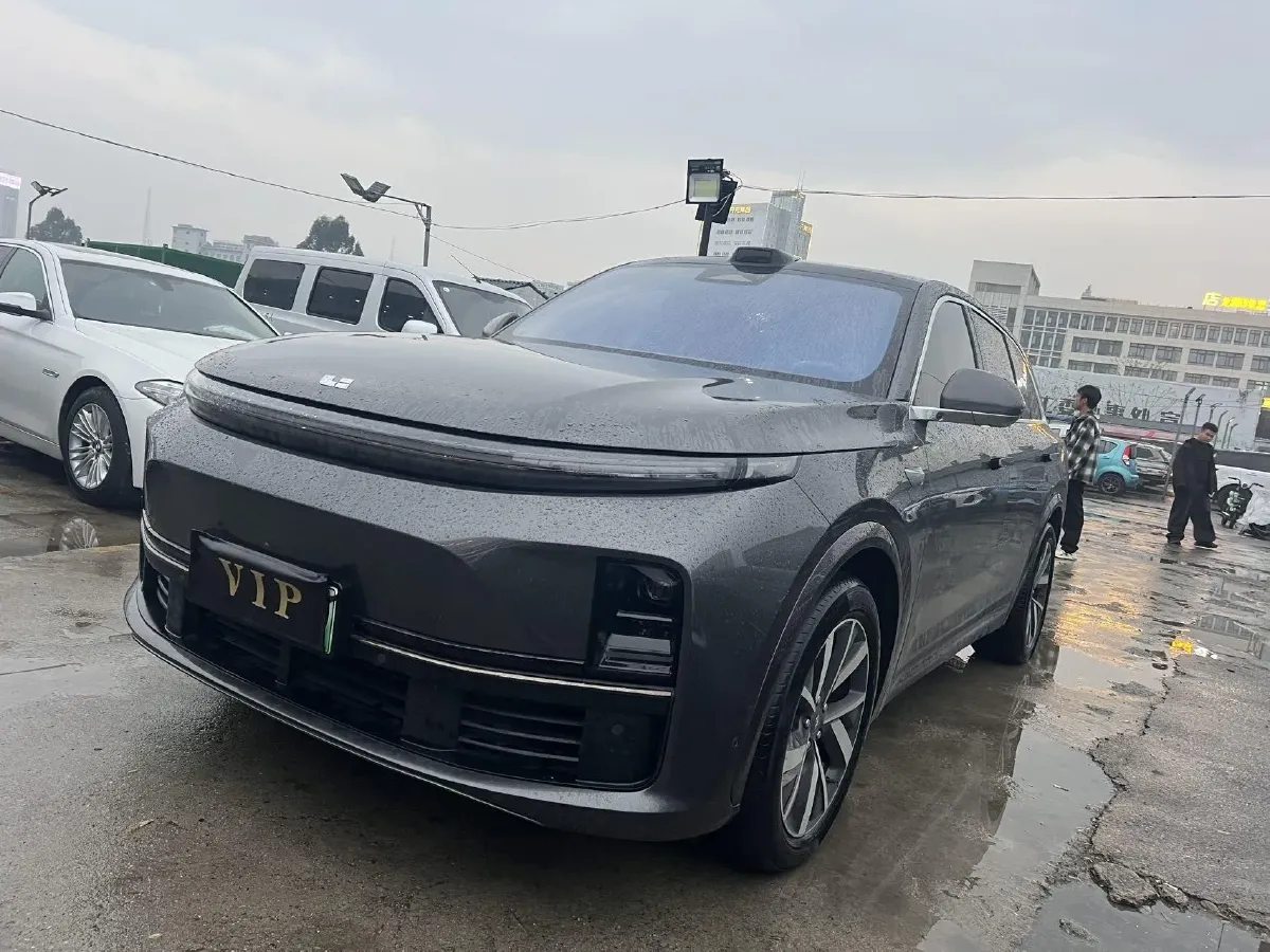 2023 Li L7 Range Extended 154HP REEV 40.9KWH,autocango,china used car exporter,china ev exporter,chinese used car exporter,chinese used ev exporter
