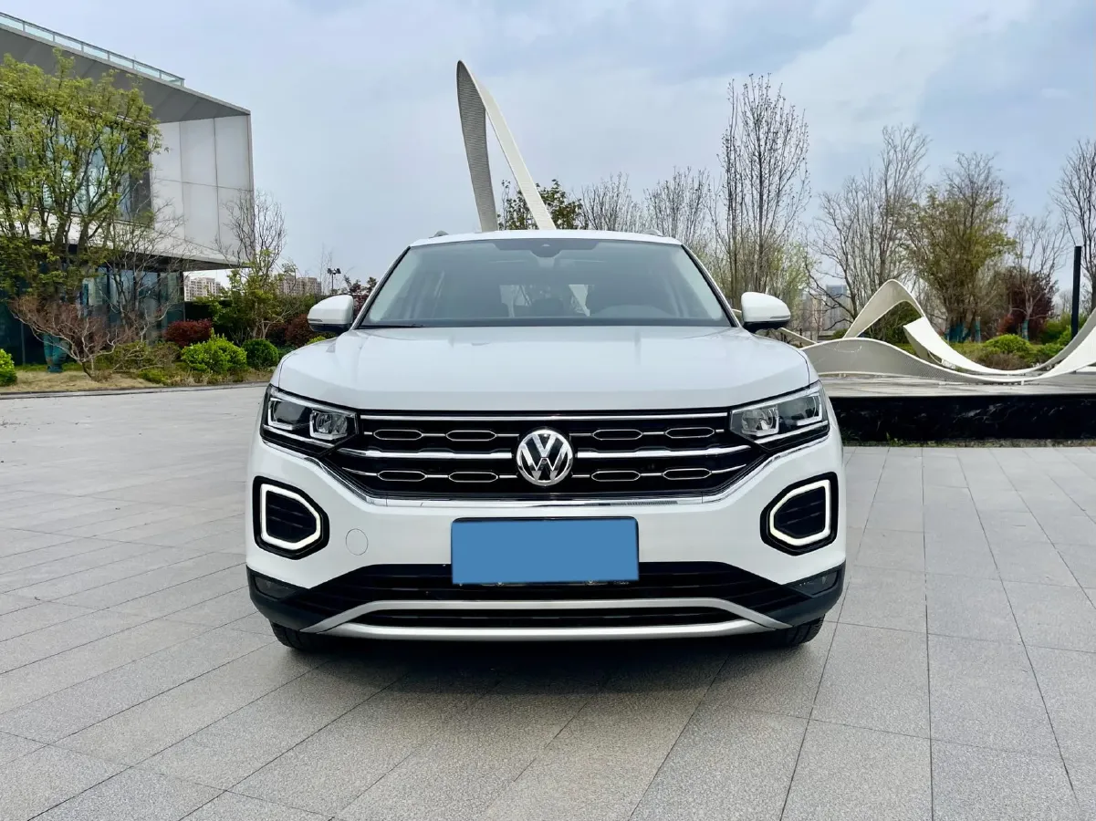 2021 Volkswagen Tayron 2.0T 220HP L4 7DCT,autocango,china used car exporter,china ev exporter,chinese used car exporter,chinese used ev exporter