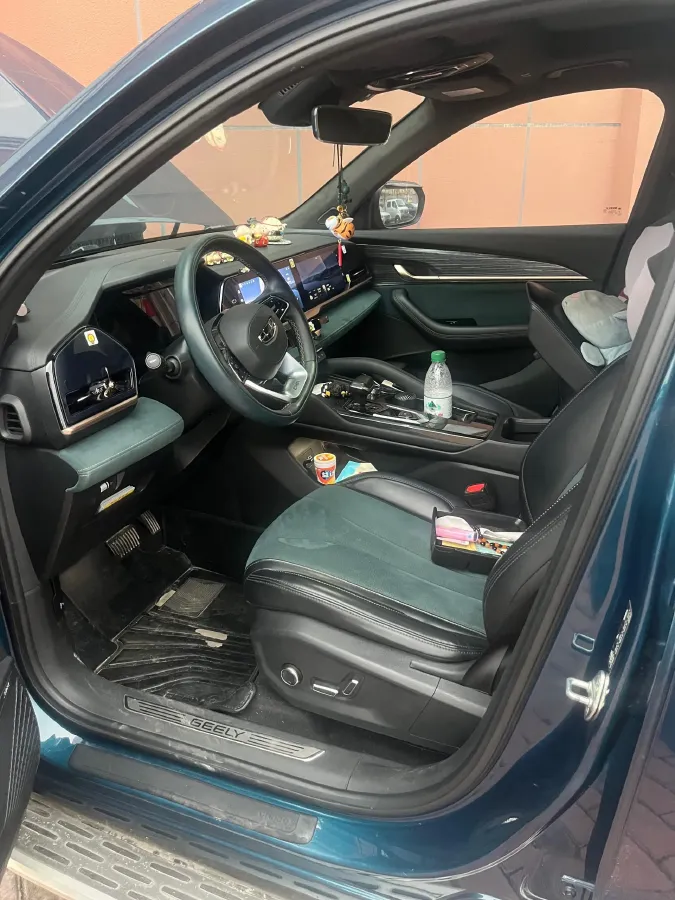 2021 Geely Monjaro 2.0T 238HP L4 8AT,autocango,china used car exporter,china ev exporter,chinese used car exporter,chinese used ev exporter