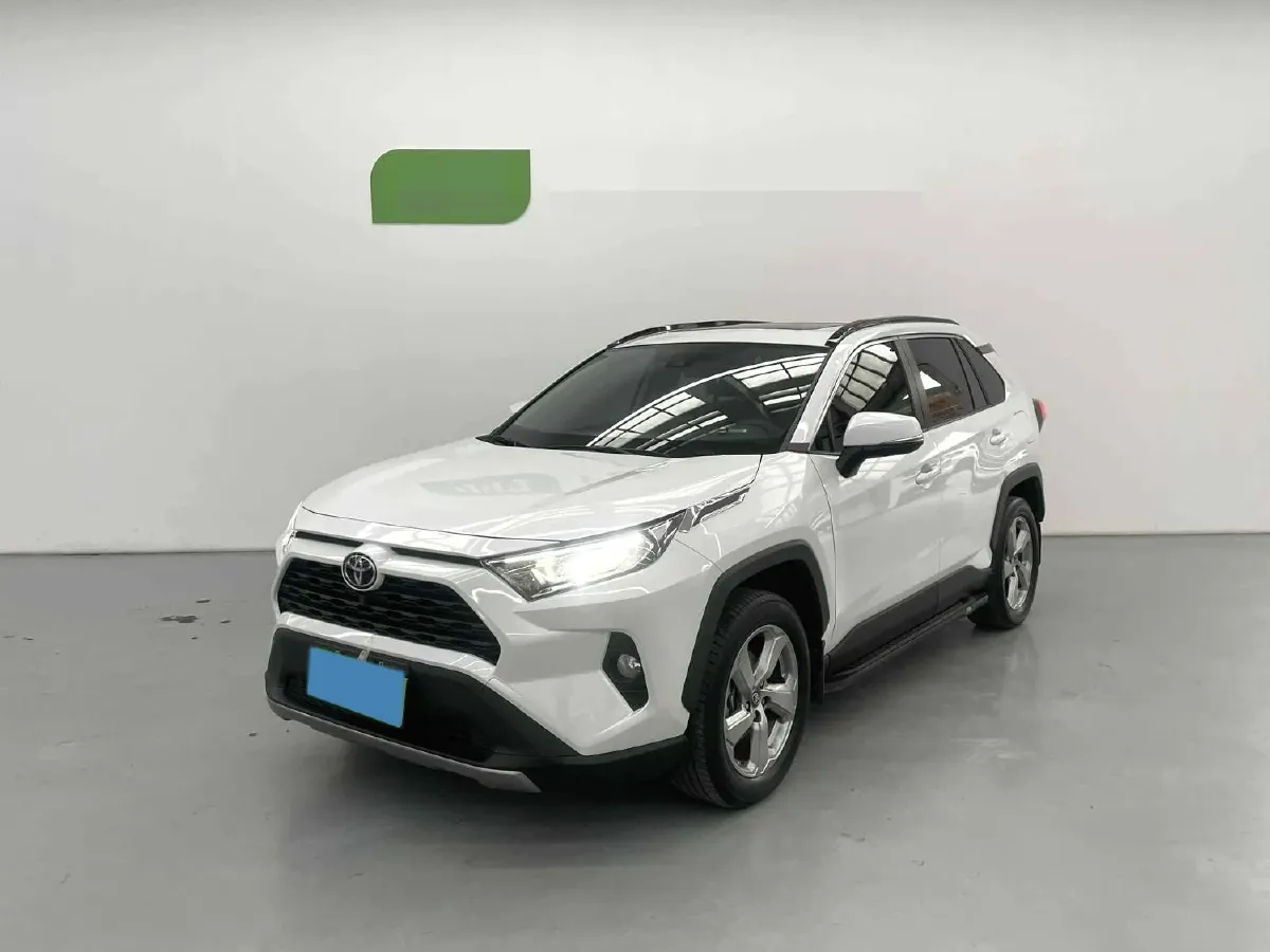 2021 Toyota RAV4 2.0L 171HP L4 CVT,autocango,china used car exporter,china ev exporter,chinese used car exporter,chinese used ev exporter