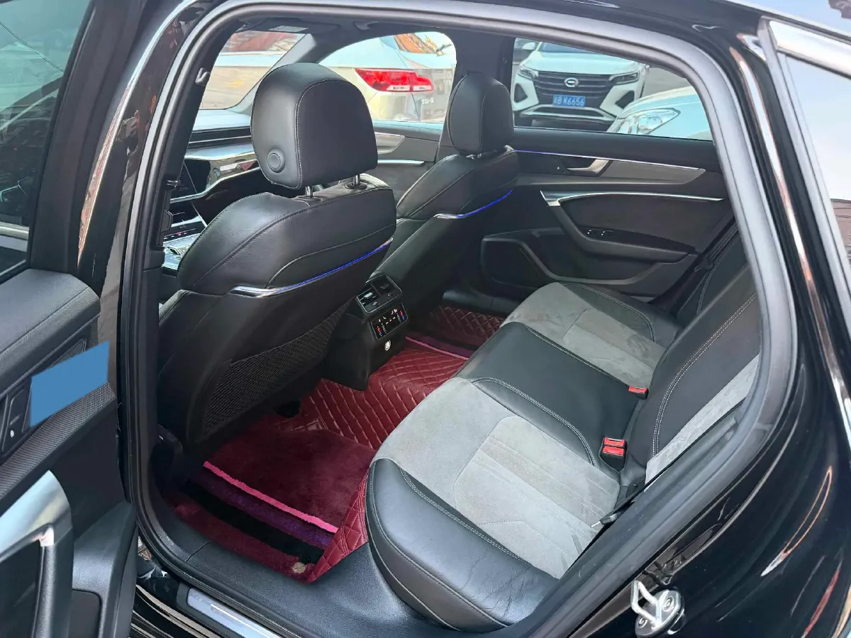 2020 Audi A6L 2.0T 252HP L4 7DCT PHEV 14.1KWH,autocango,china used car exporter,china ev exporter,chinese used car exporter,chinese used ev exporter