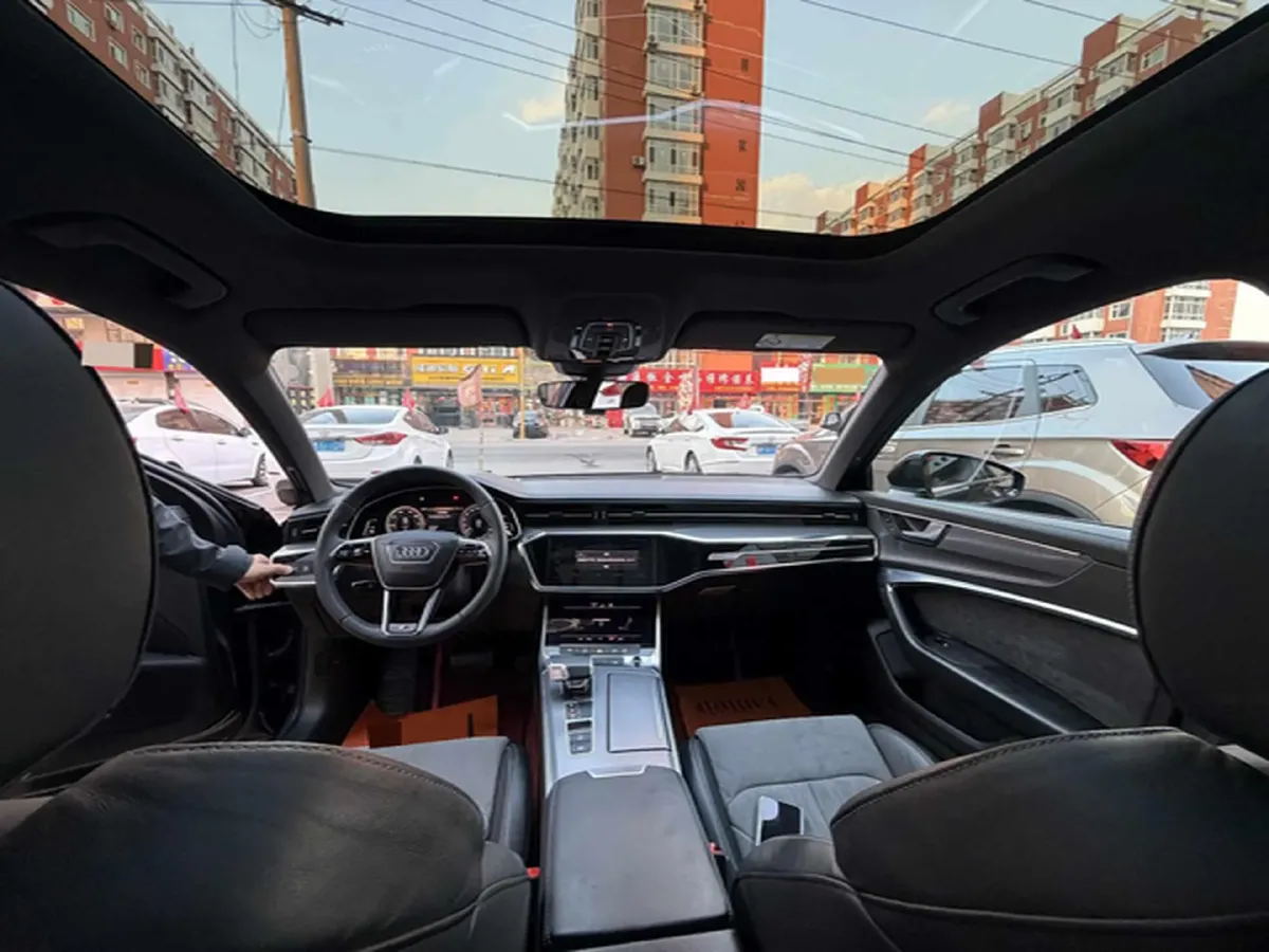 2020 Audi A6L 2.0T 252HP L4 7DCT PHEV 14.1KWH,autocango,china used car exporter,china ev exporter,chinese used car exporter,chinese used ev exporter