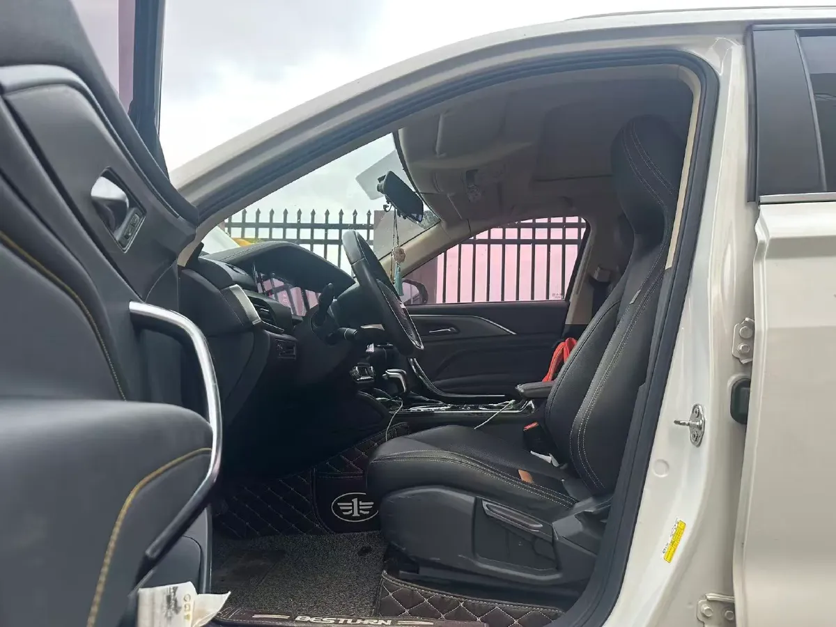 2019 Bestune T77 1.2T 143HP L4 7DCT,autocango,china used car exporter,china ev exporter,chinese used car exporter,chinese used ev exporter