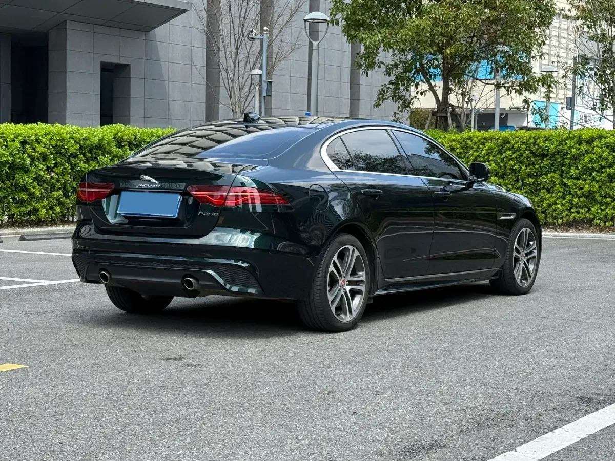 2023 Jaguar XEL 2.0T 250HP L4 8AT,autocango,china used car exporter,china ev exporter,chinese used car exporter,chinese used ev exporter