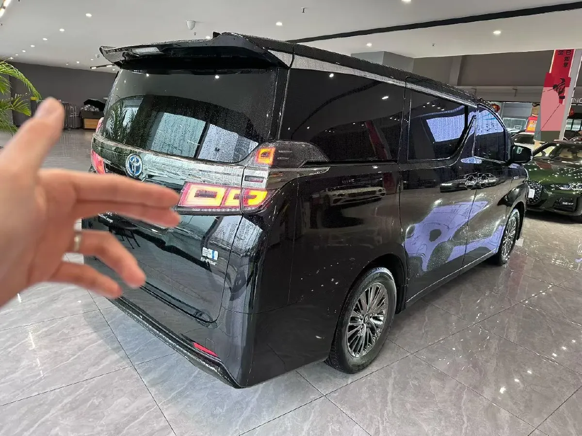 2021 Toyota Vellfire 2.5L 117HP L4 E-CVT Hybrid,autocango,china used car exporter,china ev exporter,chinese used car exporter,chinese used ev exporter
