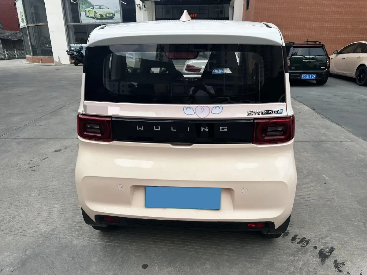 2021 WuLing HongGuang MINI EV BEV 13.9KWH,autocango,china used car exporter,china ev exporter,chinese used car exporter,chinese used ev exporter