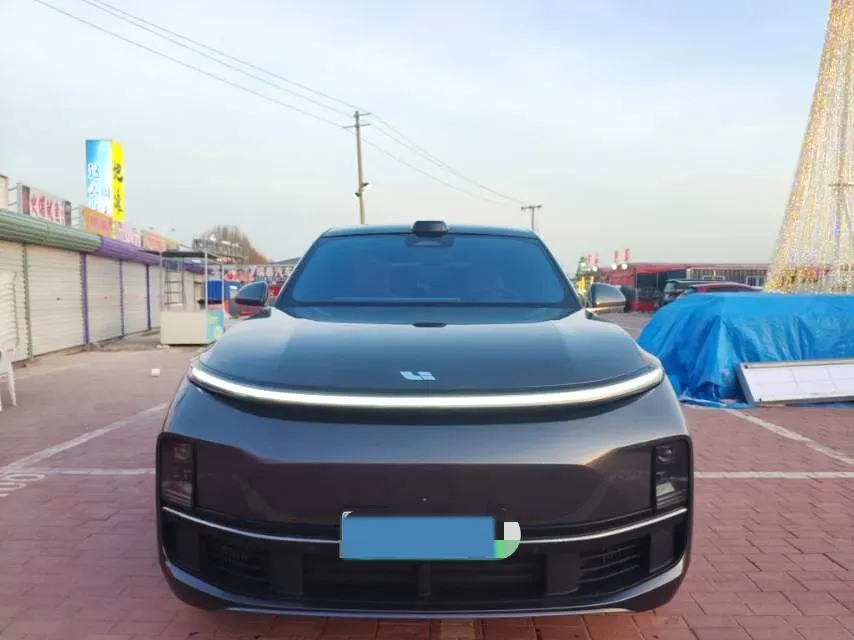 2023 Li L8 Range Extended 154HP REEV 40.9KWH,autocango,china used car exporter,china ev exporter,chinese used car exporter,chinese used ev exporter