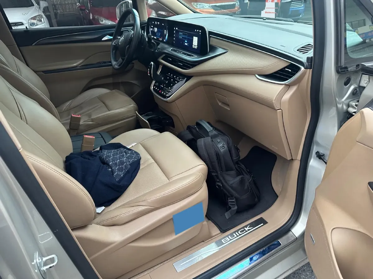 2021 Buick GL8 2.0T 237HP L4 9AT,autocango,china used car exporter,china ev exporter,chinese used car exporter,chinese used ev exporter