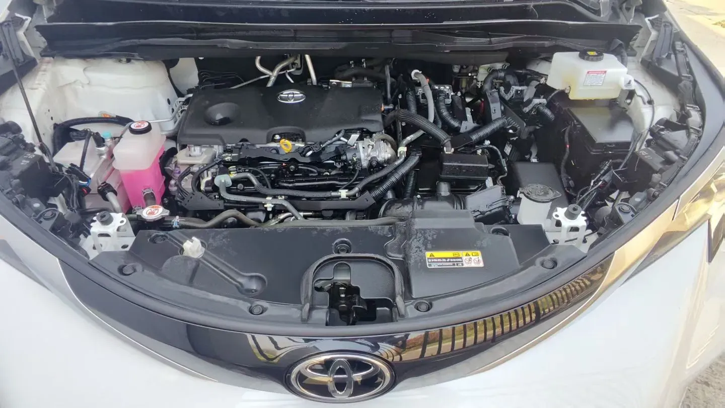 2024 Toyota Granvia 2.5L 189HP L4 E-CVT Hybrid,autocango,china used car exporter,china ev exporter,chinese used car exporter,chinese used ev exporter