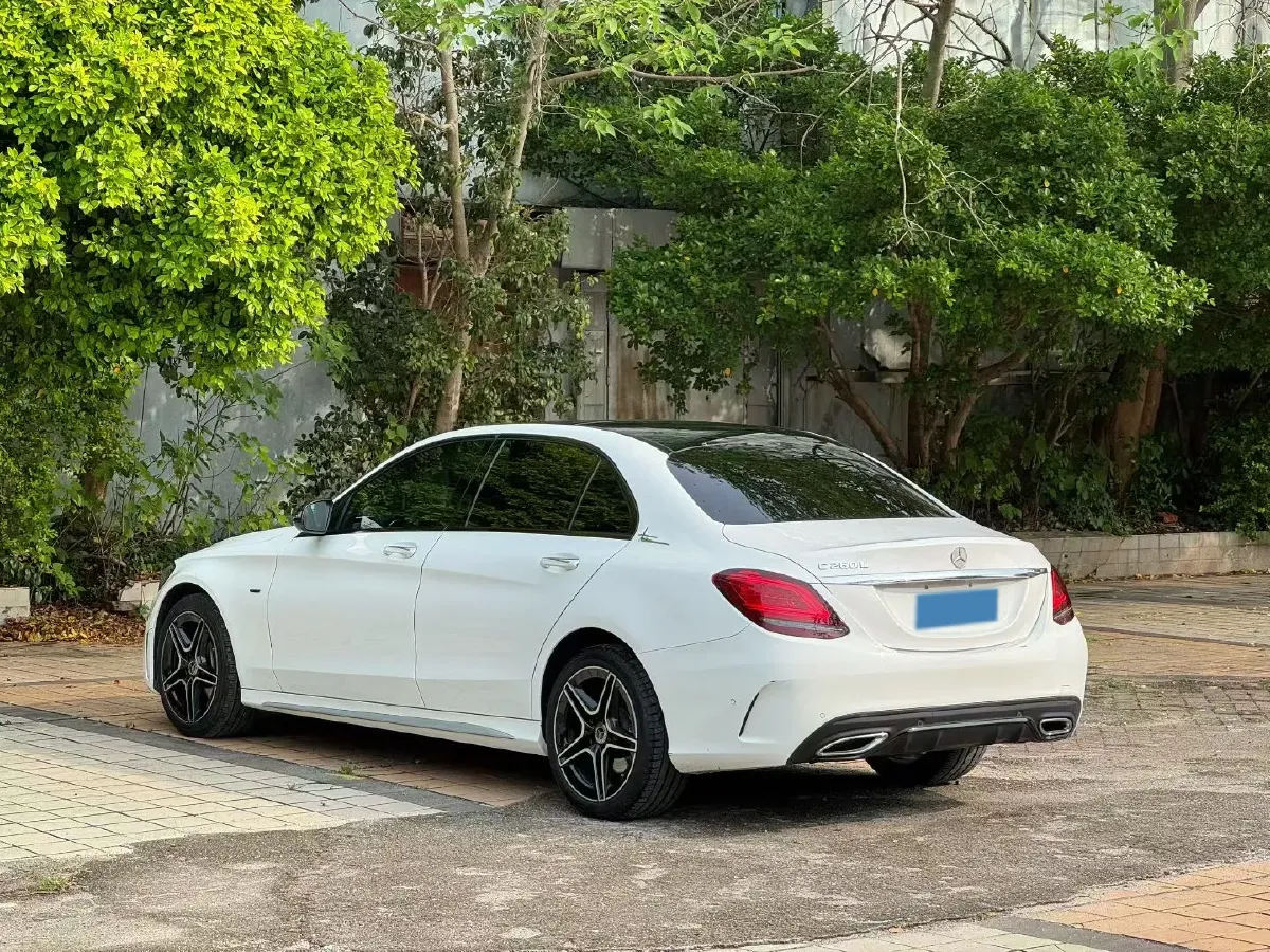 2021 Mercedes-Benz C Class 1.5T 184HP L4 9AT,autocango,china used car exporter,china ev exporter,chinese used car exporter,chinese used ev exporter