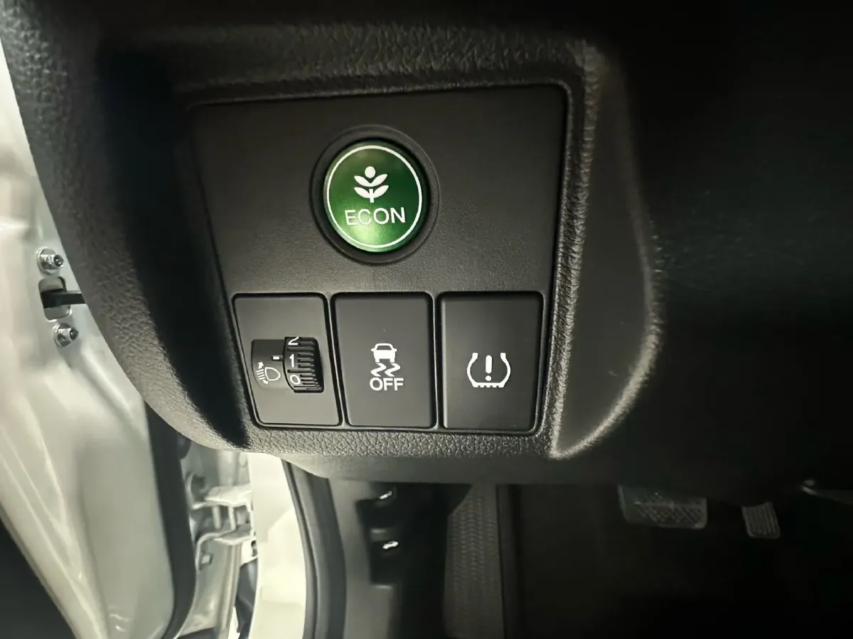 2020 Honda Vezel 1.5L 131HP L4 CVT,autocango,china used car exporter,china ev exporter,chinese used car exporter,chinese used ev exporter