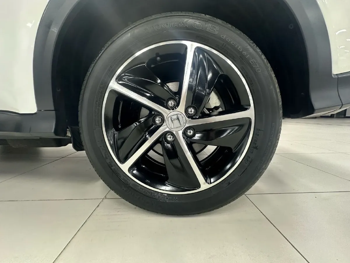 2020 Honda Vezel 1.5L 131HP L4 CVT,autocango,china used car exporter,china ev exporter,chinese used car exporter,chinese used ev exporter