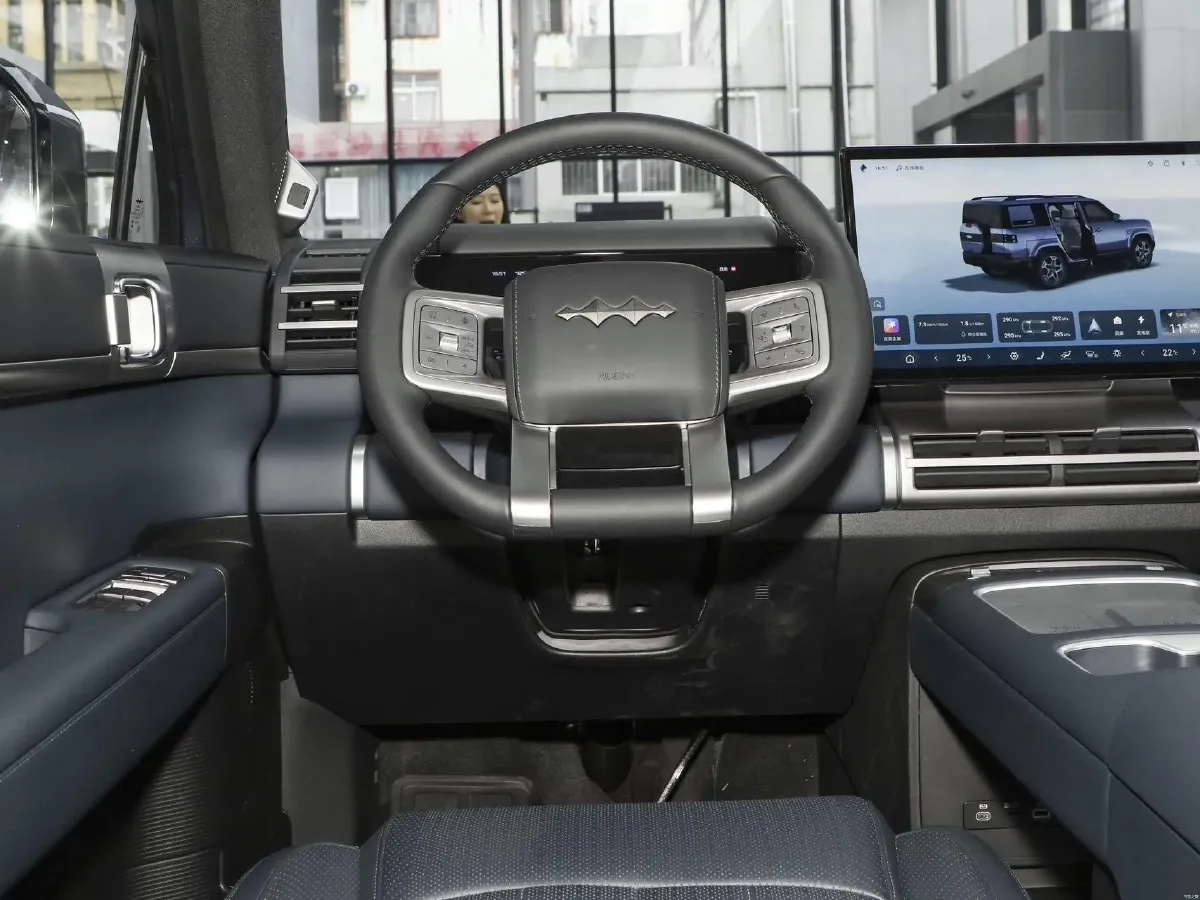 2025 FangChengBao Tai 7 1.5T 156HP L4 E-CVT PHEV,autocango,china used car exporter,china ev exporter,chinese used car exporter,chinese used ev exporter