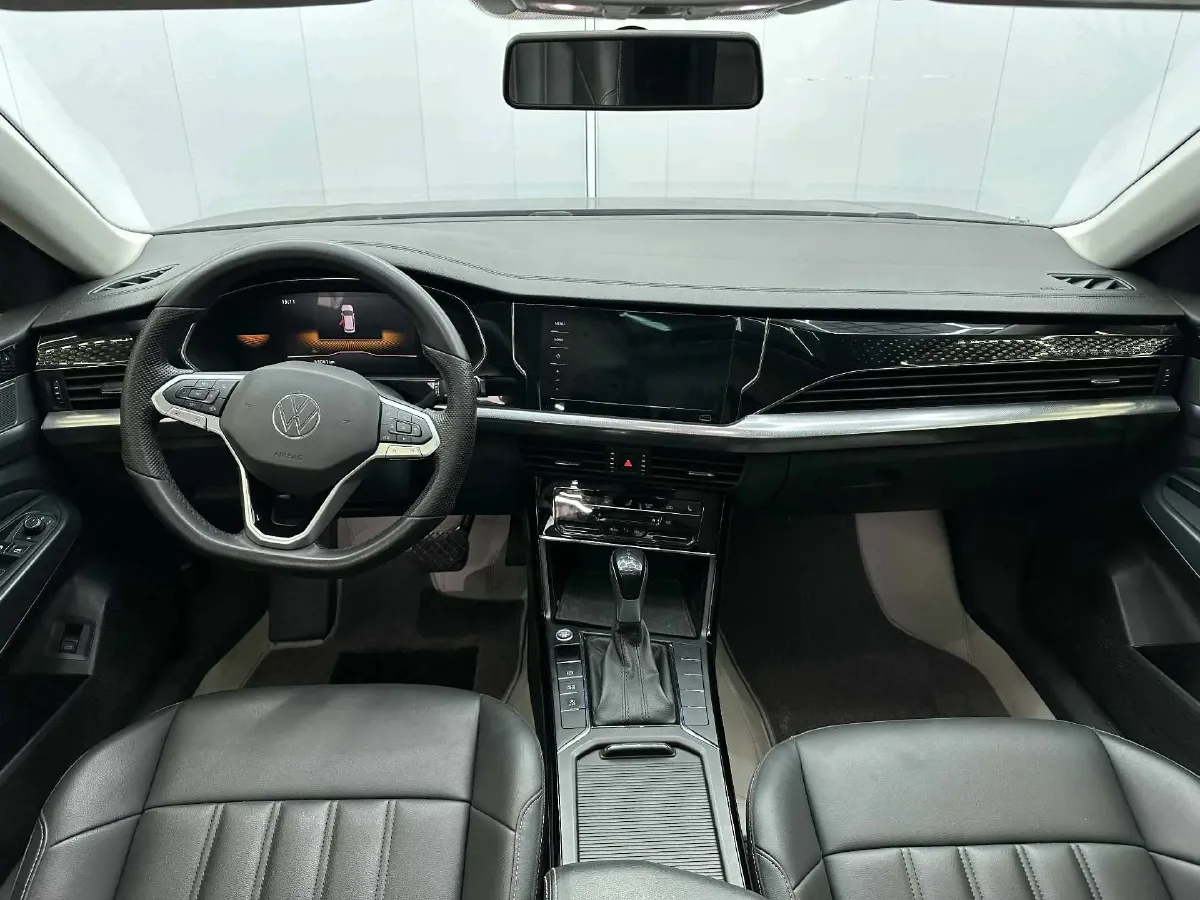 2023 Volkswagen Passat 1.4T 150HP L4 7DCT,autocango,china used car exporter,china ev exporter,chinese used car exporter,chinese used ev exporter