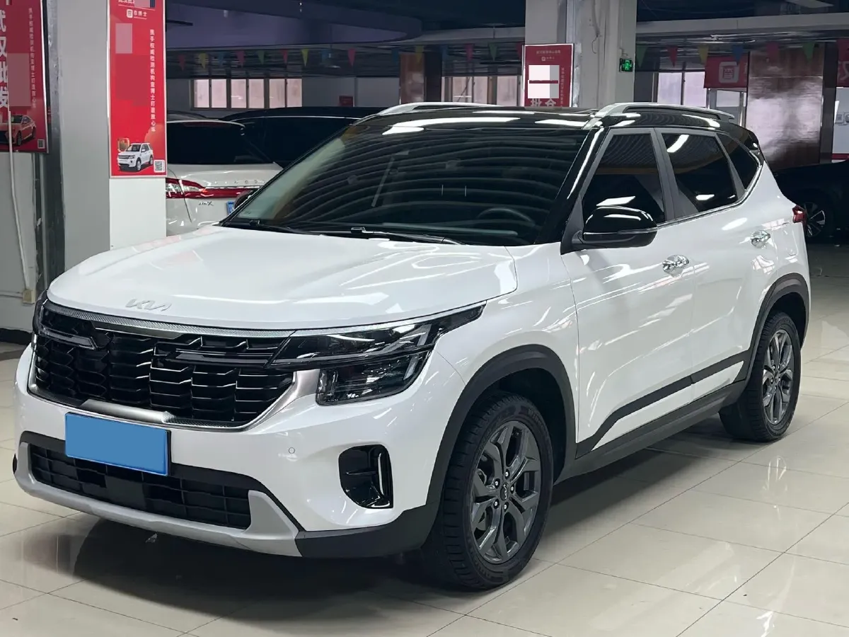 2023 Kia Seltos 1.5L 115HP L4 CVT,autocango,china used car exporter,china ev exporter,chinese used car exporter,chinese used ev exporter