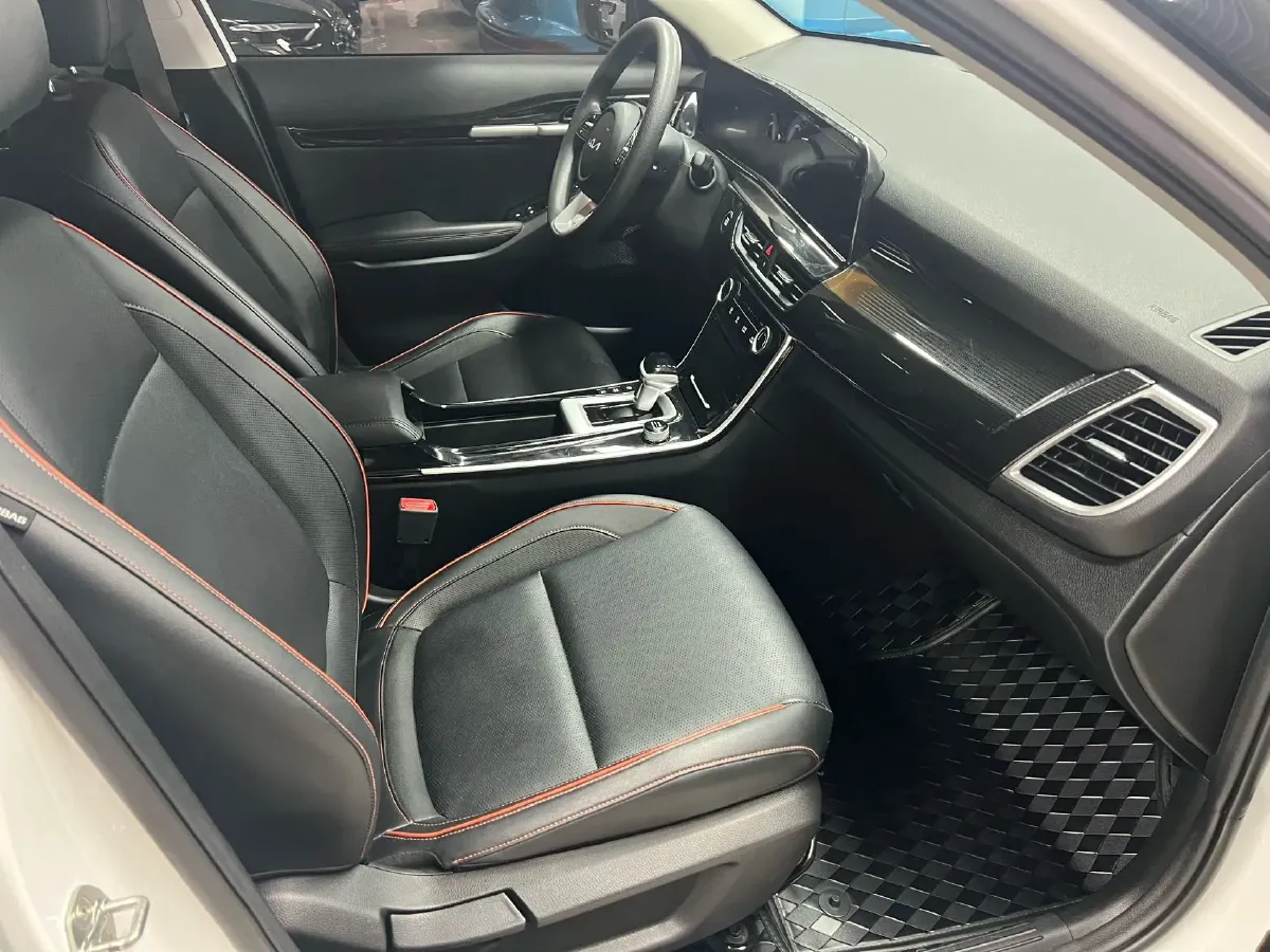 2023 Kia Seltos 1.5L 115HP L4 CVT,autocango,china used car exporter,china ev exporter,chinese used car exporter,chinese used ev exporter