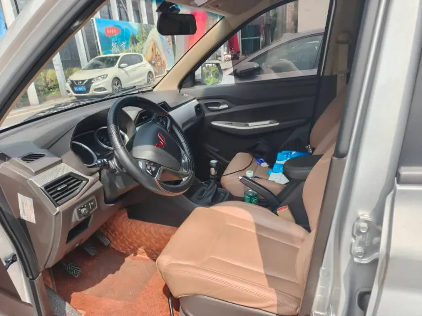 2021 Yema SiPaiKa 1.5L 109HP L4 5MT,autocango,china used car exporter,china ev exporter,chinese used car exporter,chinese used ev exporter