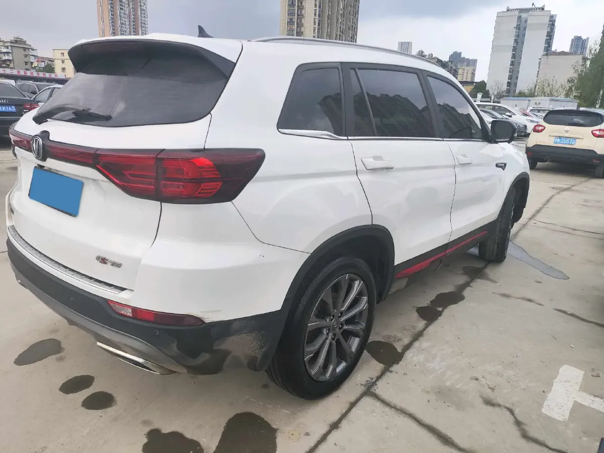 2022 ChangAn CS75 1.5T 180HP L4 7DCT,autocango,china used car exporter,china ev exporter,chinese used car exporter,chinese used ev exporter