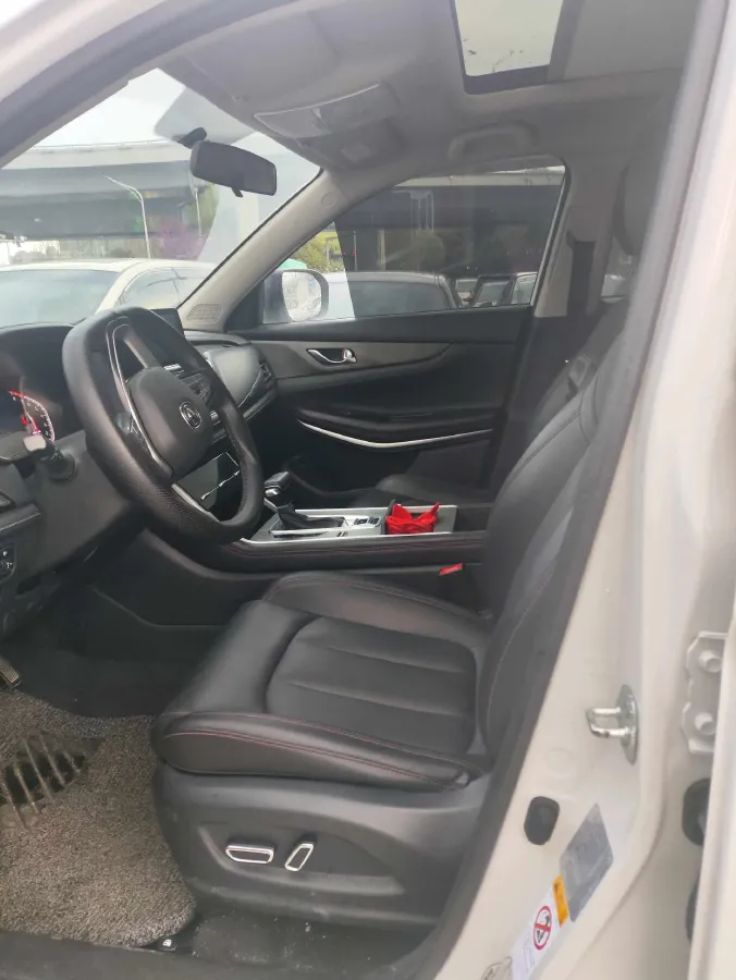 2022 ChangAn CS75 1.5T 180HP L4 7DCT,autocango,china used car exporter,china ev exporter,chinese used car exporter,chinese used ev exporter