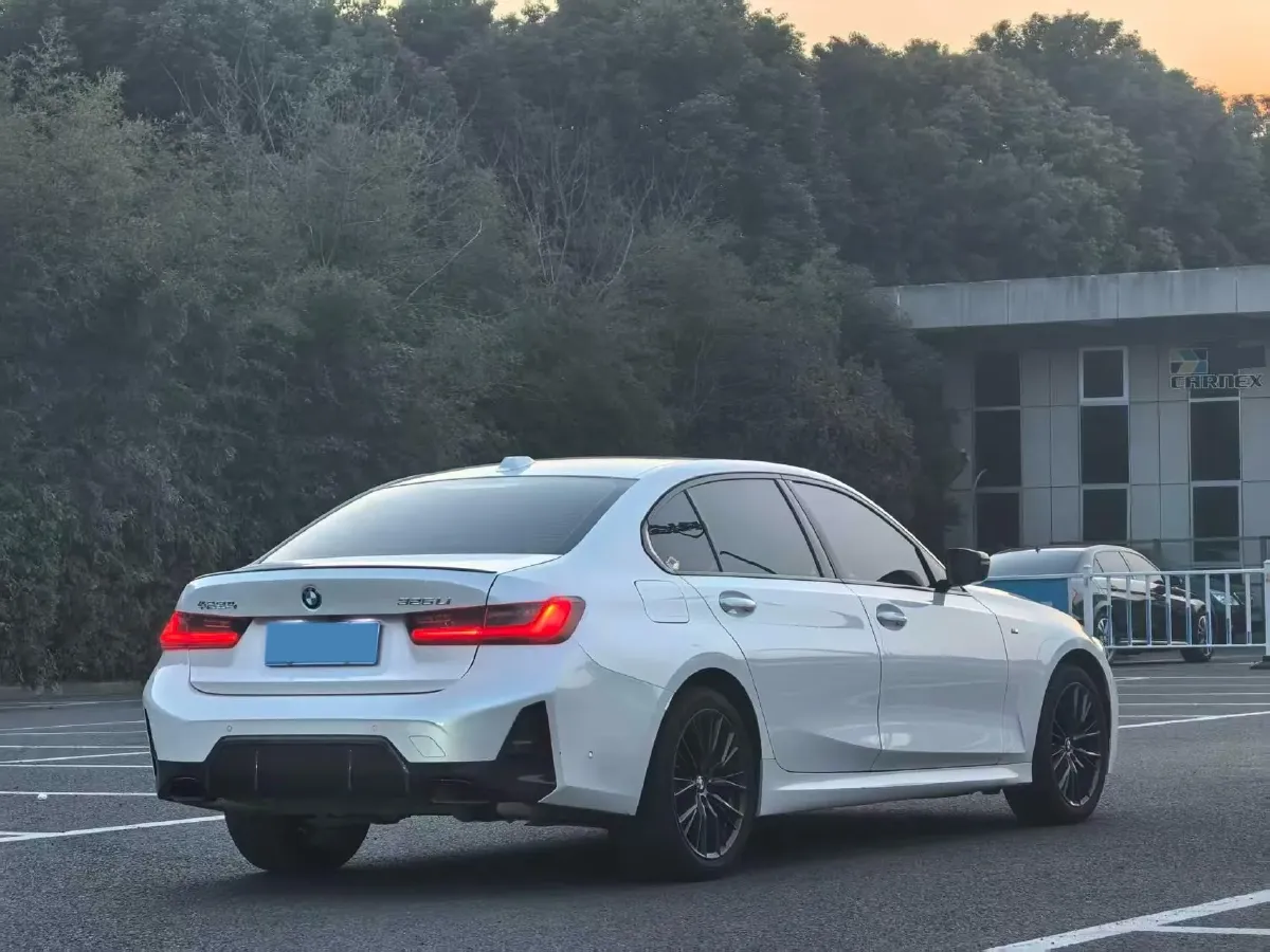 2023 BMW 3 Series 2.0T 184HP L4 8AT,autocango,china used car exporter,china ev exporter,chinese used car exporter,chinese used ev exporter