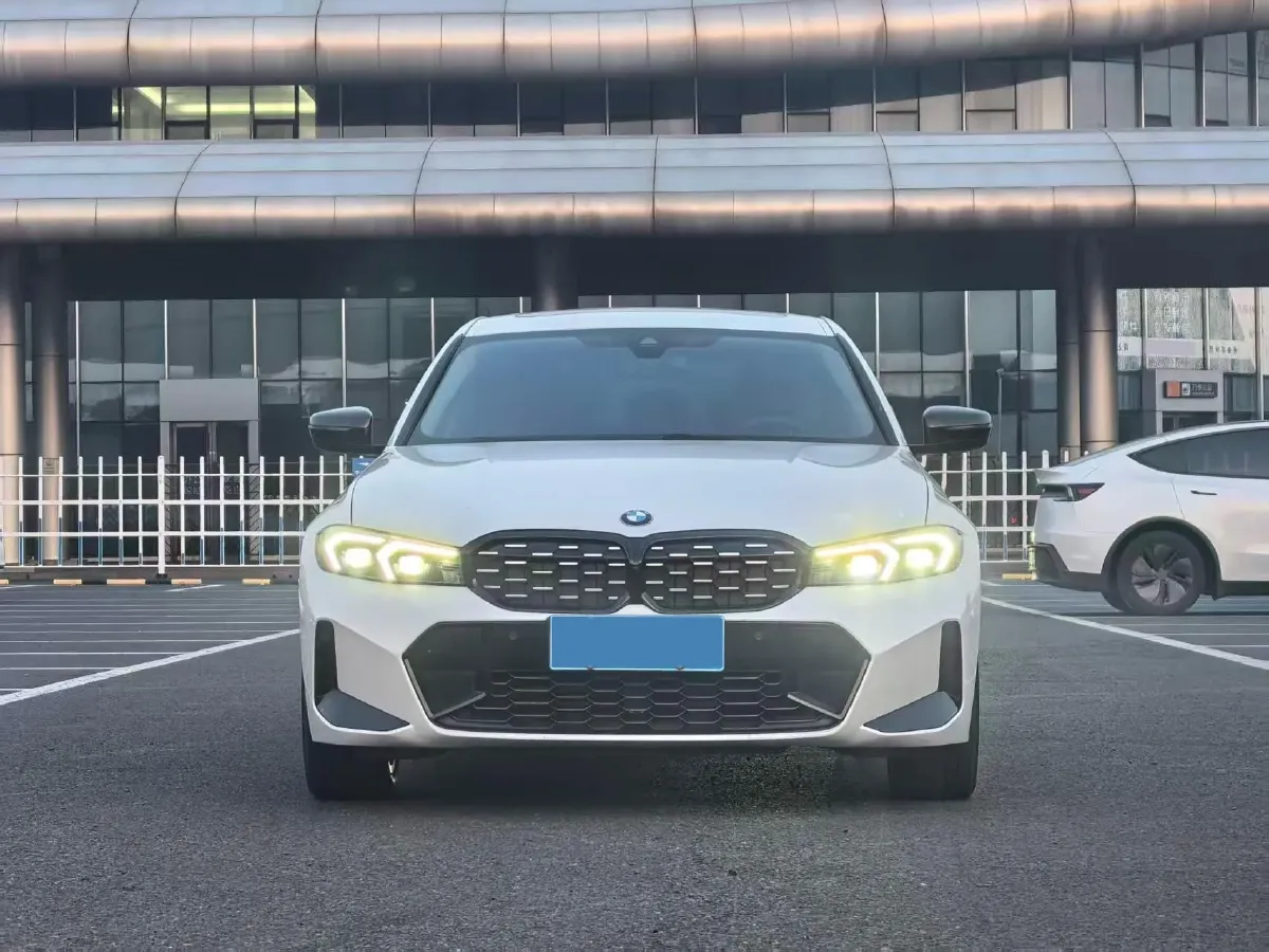 2023 BMW 3 Series 2.0T 184HP L4 8AT,autocango,china used car exporter,china ev exporter,chinese used car exporter,chinese used ev exporter