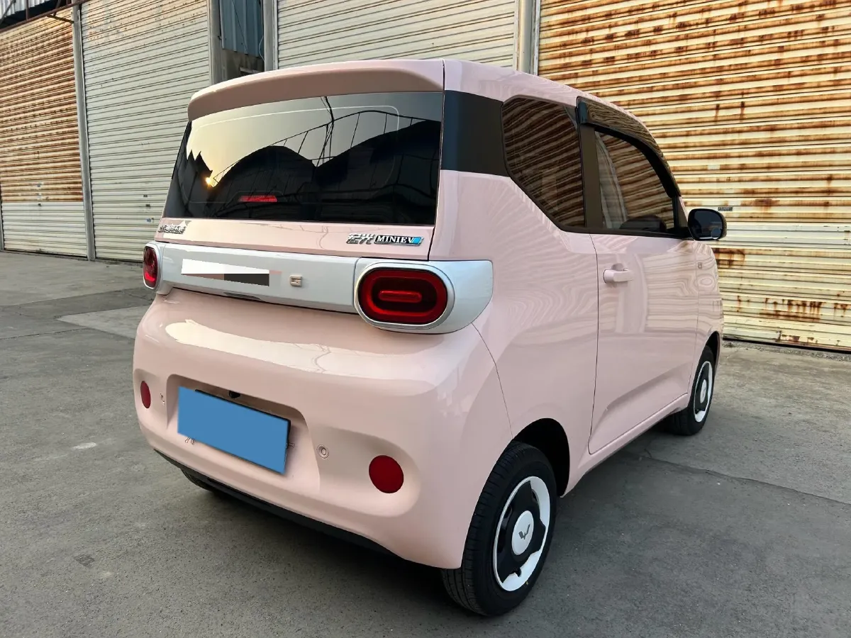 2024 WuLing HongGuang MINI EV BEV 17.3KWH,autocango,china used car exporter,china ev exporter,chinese used car exporter,chinese used ev exporter