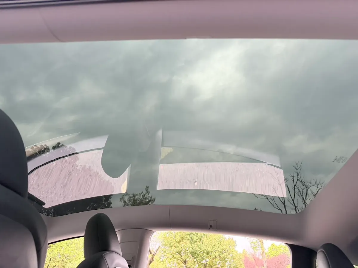 2022 Tesla Model Y BEV 60KWH,autocango,china used car exporter,china ev exporter,chinese used car exporter,chinese used ev exporter