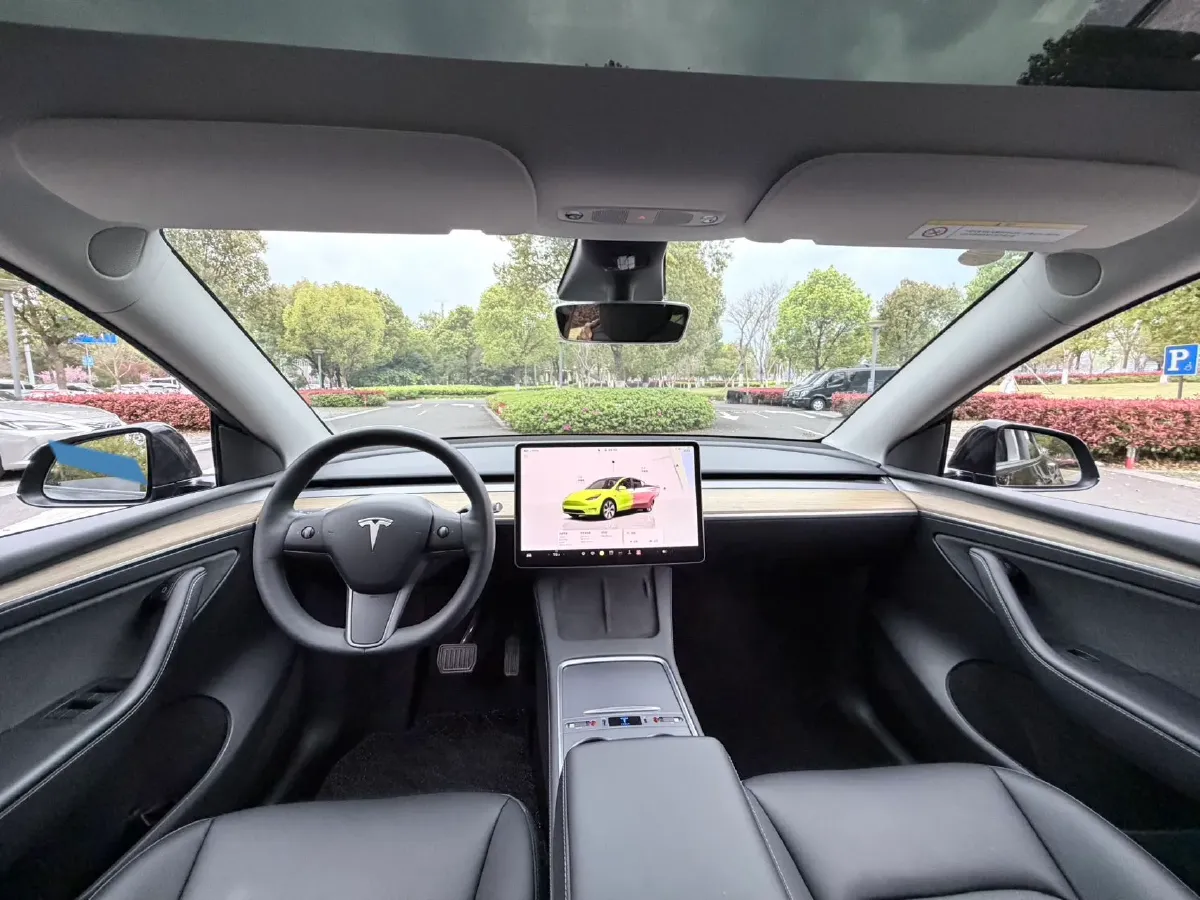 2022 Tesla Model Y BEV 60KWH,autocango,china used car exporter,china ev exporter,chinese used car exporter,chinese used ev exporter