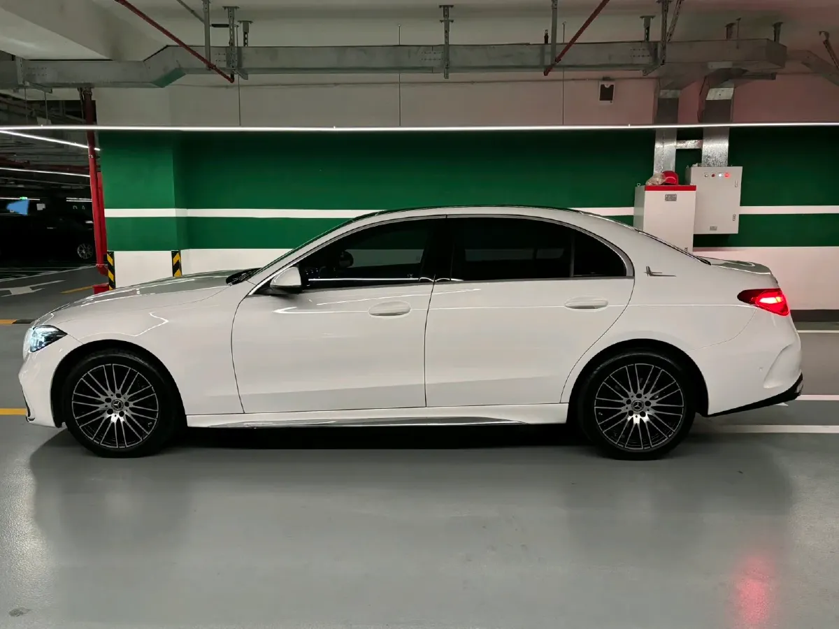 2022 Mercedes-Benz C Class 1.5T 204HP L4 9AT,autocango,china used car exporter,china ev exporter,chinese used car exporter,chinese used ev exporter