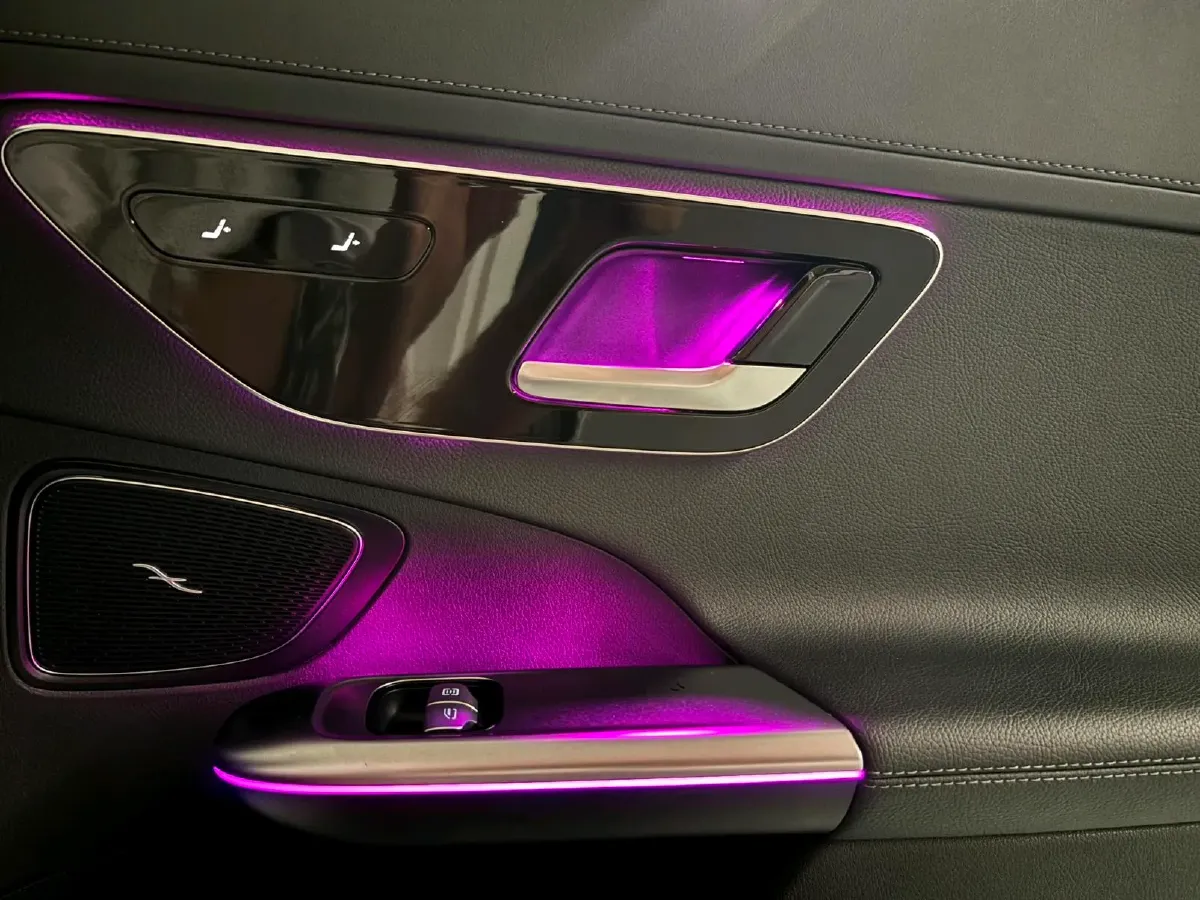 2022 Mercedes-Benz C Class 1.5T 204HP L4 9AT,autocango,china used car exporter,china ev exporter,chinese used car exporter,chinese used ev exporter