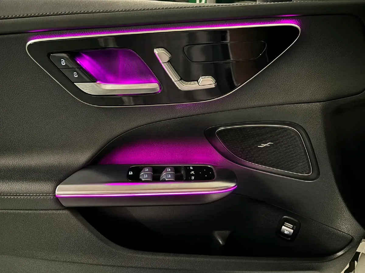 2022 Mercedes-Benz C Class 1.5T 204HP L4 9AT,autocango,china used car exporter,china ev exporter,chinese used car exporter,chinese used ev exporter